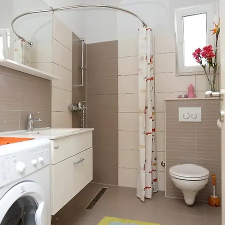 Seaside House Stanici, Omis - 10357 Tatil Evi